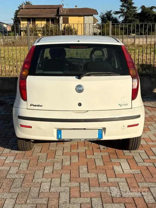 Fiat Punto 2006 photo 3