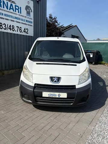 Peugeot Expert 2010 photo 2