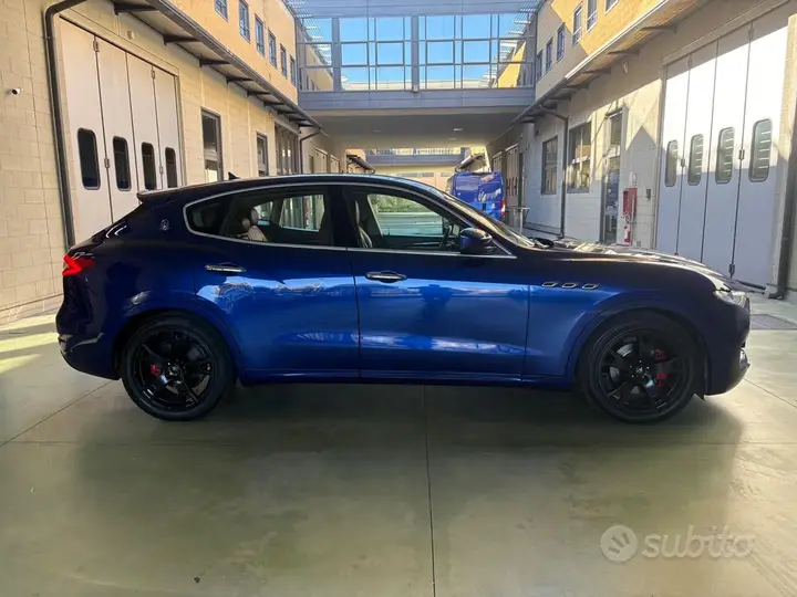 Maserati Levante 2016 photo 4
