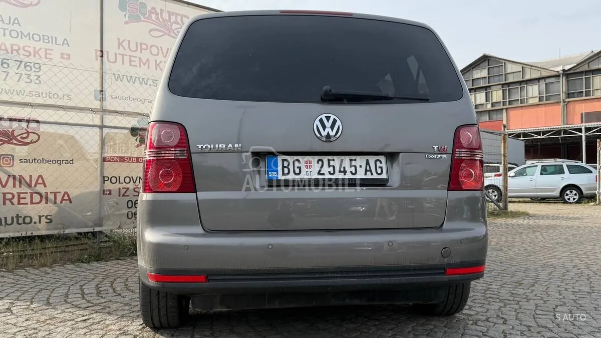 Volkswagen Touran 2009 photo 5