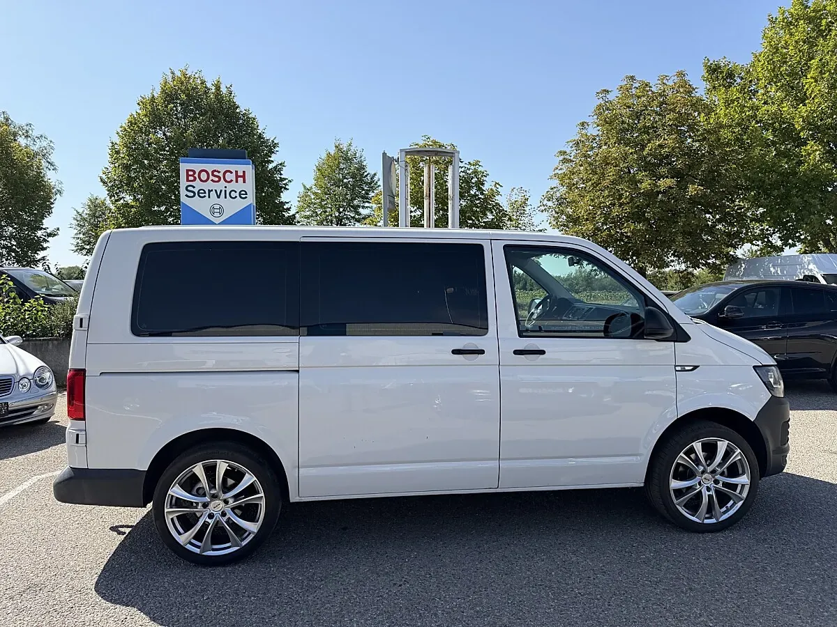 Volkswagen Caravelle 2015 photo 3