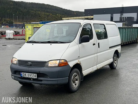 Toyota Hiace