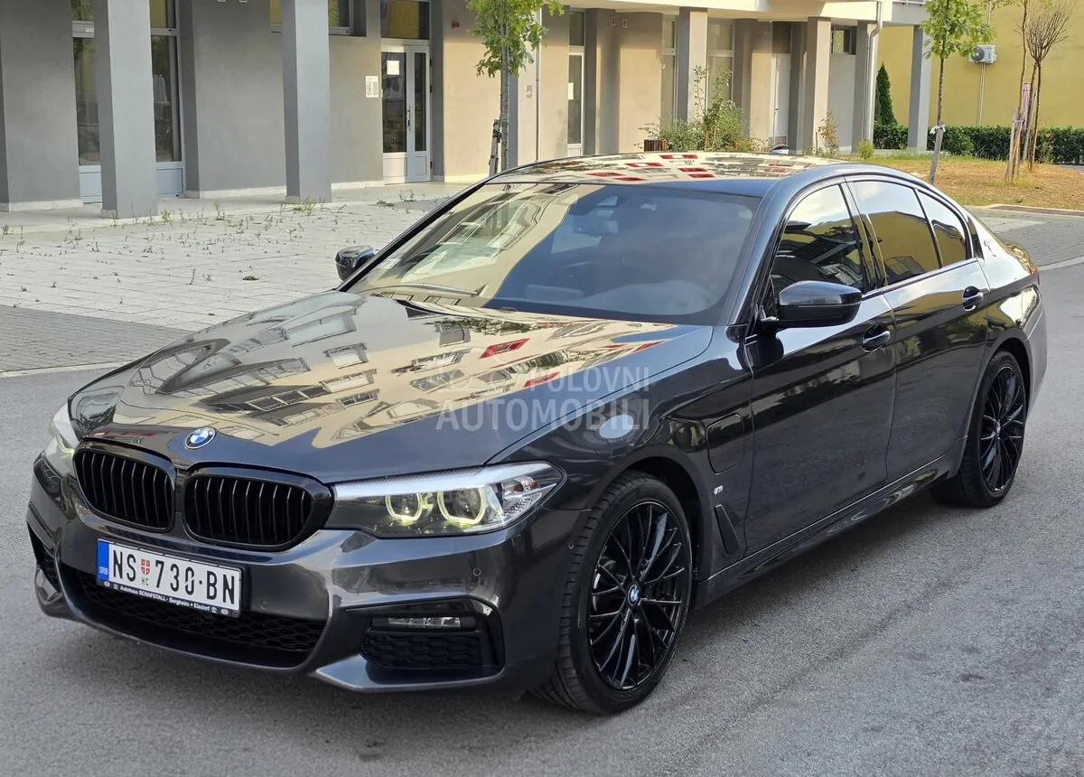 BMW 530E