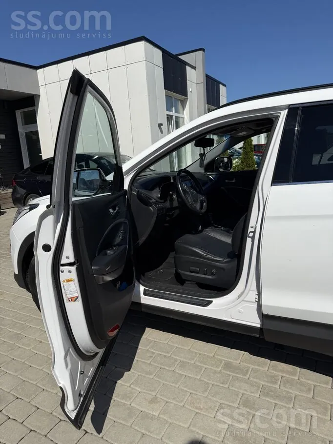 Hyundai Santa Fe 2013 photo 5