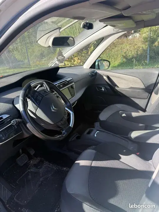 Citroen C4 Picasso 2013 photo 3