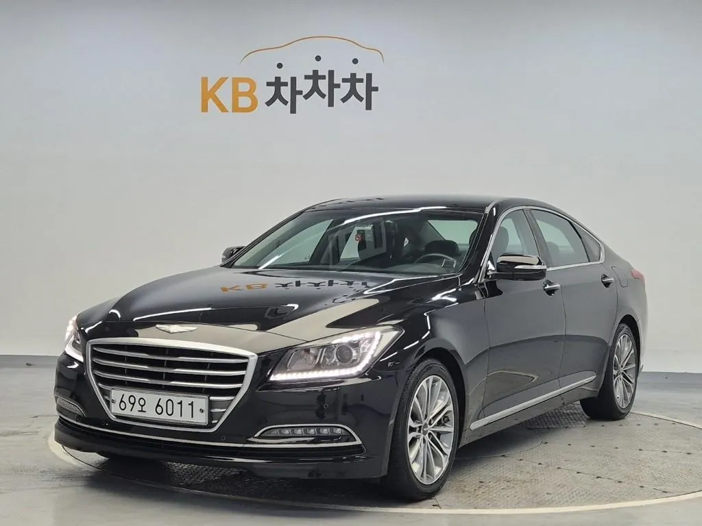 Hyundai Genesis