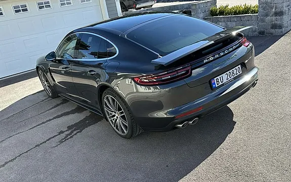 Porsche Panamera 2019 photo 3