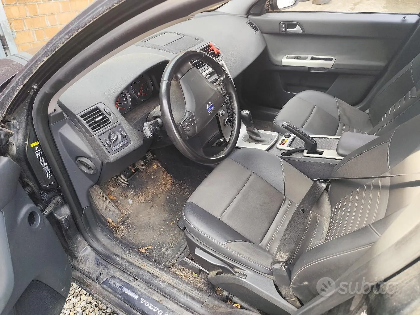 Volvo V50 2009 photo 2