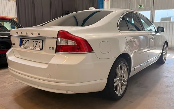 Volvo S80 2011 photo 4