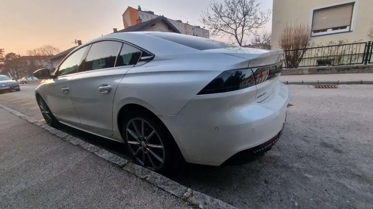 Peugeot 508 2018 photo 3