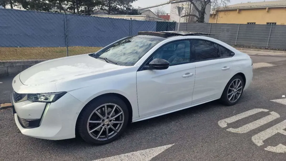 Peugeot 508 2018 photo 2