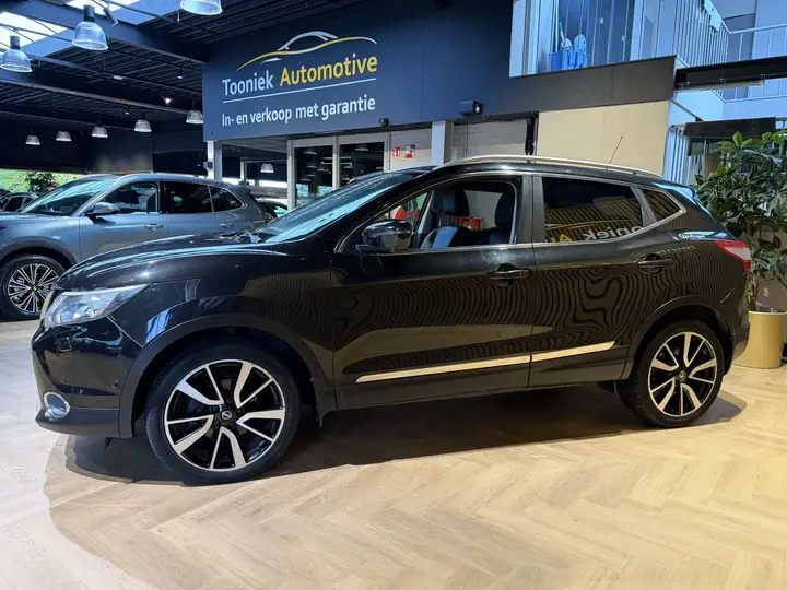 Nissan Qashqai 2015 photo 5