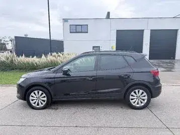 Seat Arona 2020 photo 3