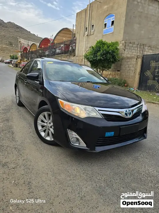Toyota Camry 2013 photo 2