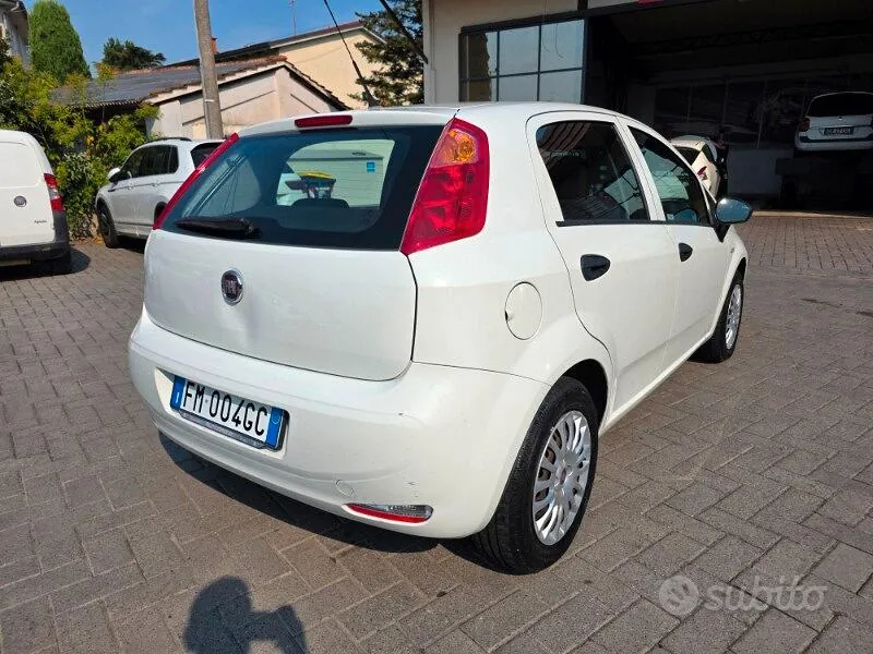 Fiat Punto 2017 photo 5