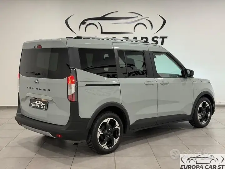 Ford Tourneo Courier 2024 photo 3