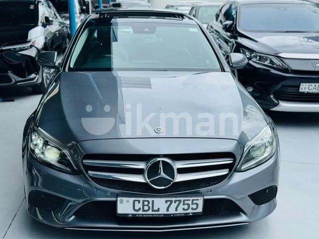 Mercedes-Benz C200 2020 photo 2