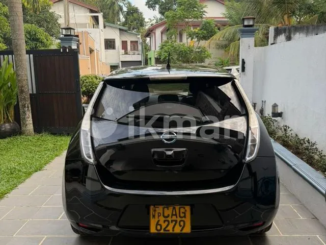 Nissan Leaf 2012 photo 3