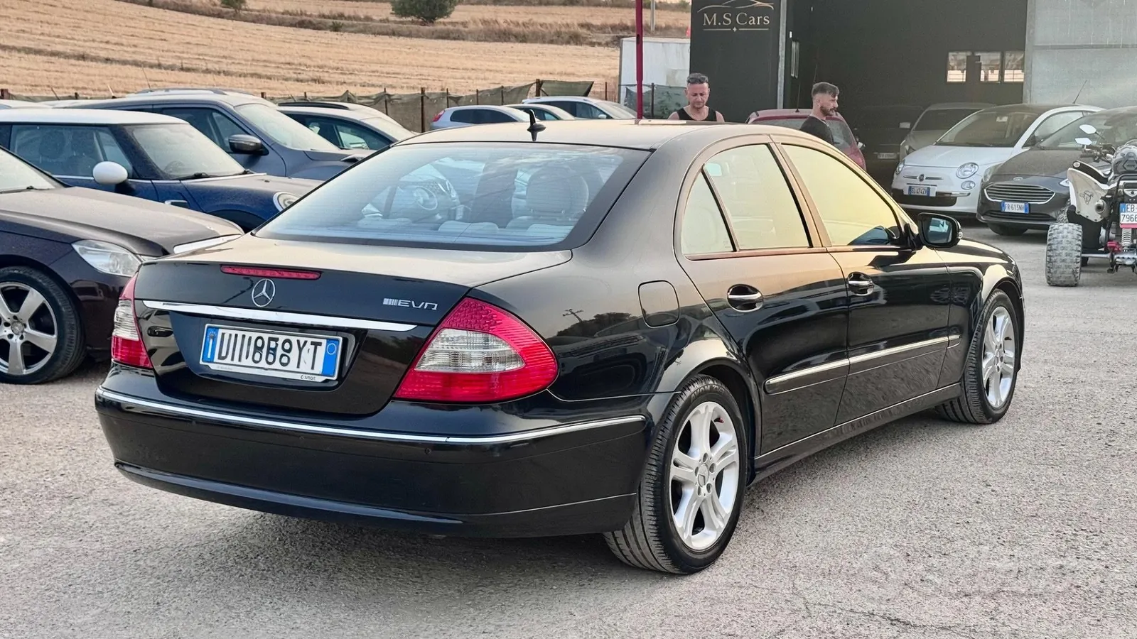 Mercedes-Benz E-Class 2008 photo 2