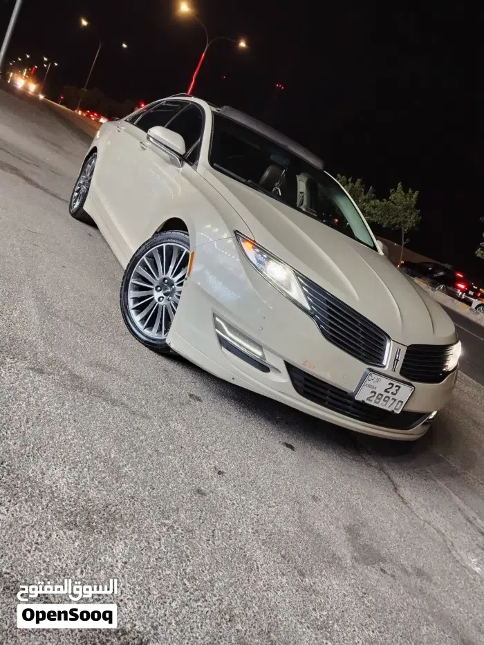 Lincoln Mkz