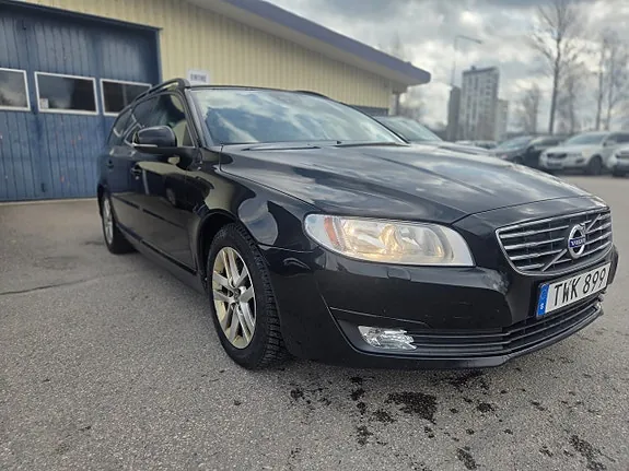 Volvo V70 2015 photo 2