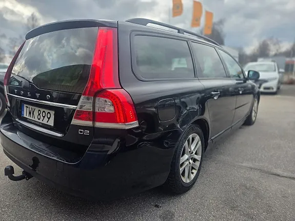 Volvo V70 2015 photo 3