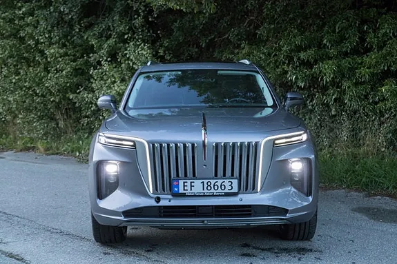 Hongqi E-Hs9 2024 photo 2