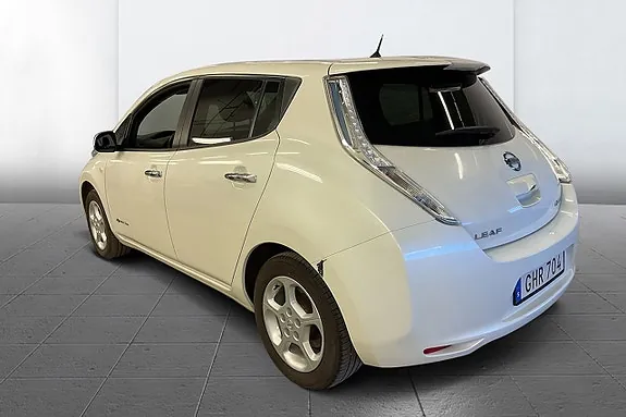 Nissan Leaf 2017 photo 5