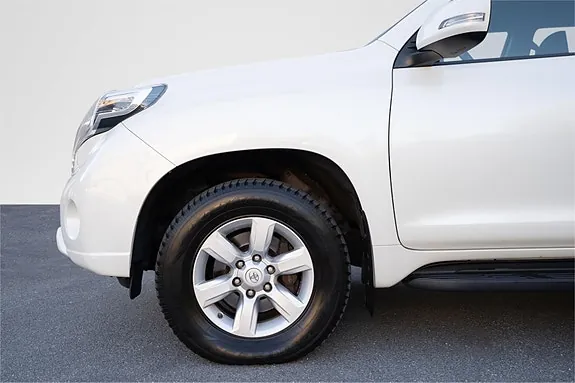Toyota Land Cruiser 2016 photo 4