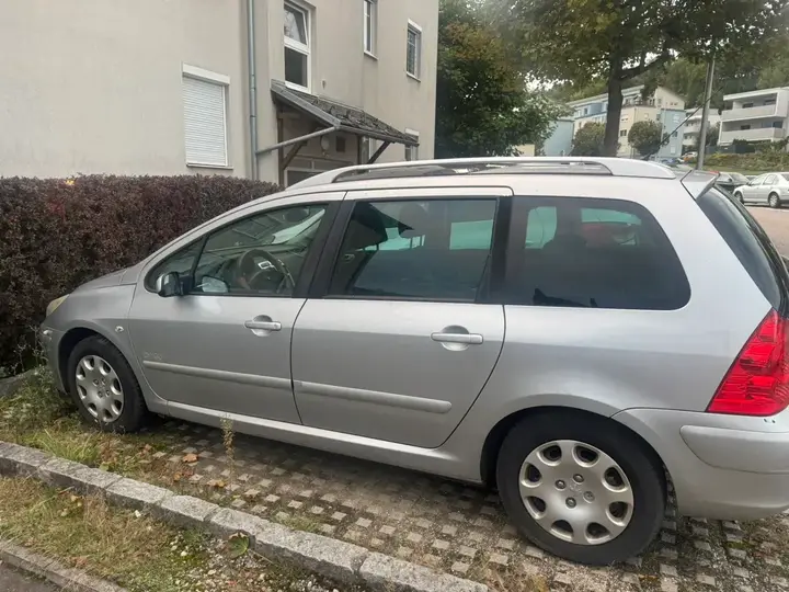 Peugeot 307