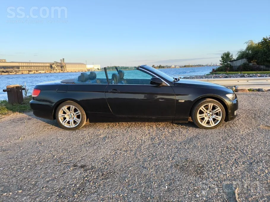 BMW 320 2008 photo 2