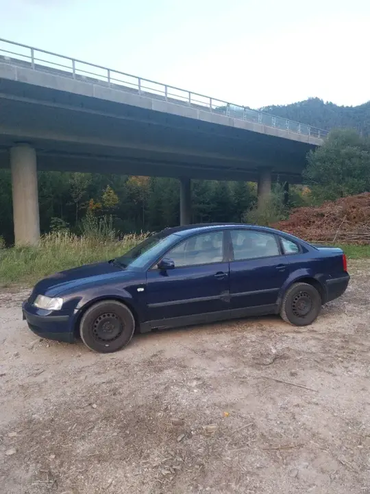Volkswagen Passat 2000 photo 3