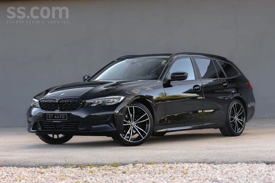 BMW 320