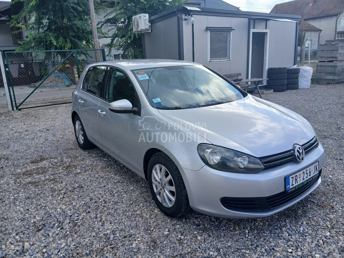 Volkswagen Golf 2009 photo 3