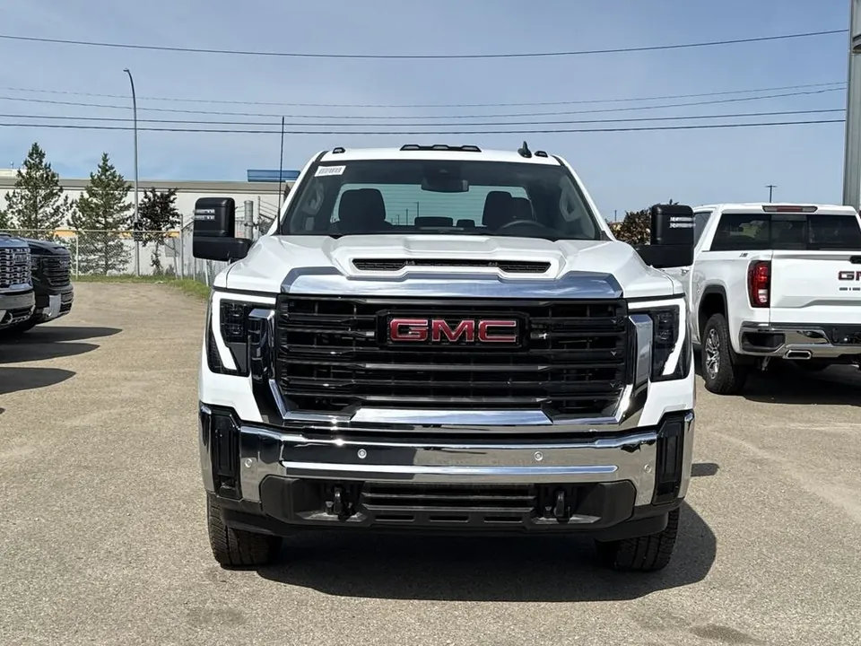 GMC Sierra 2500Hd 2026 photo 3