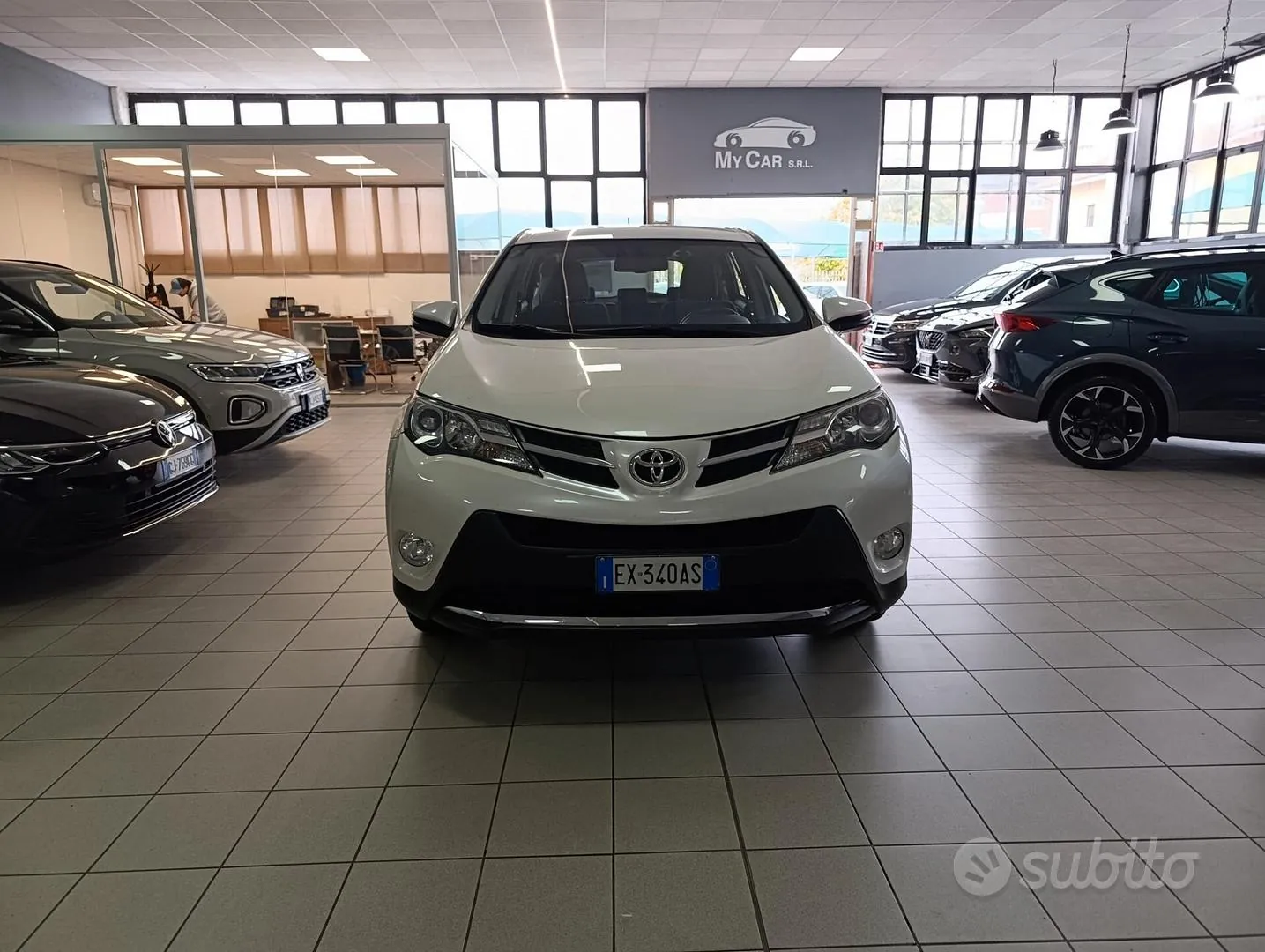 Toyota Rav4 2014 photo 2