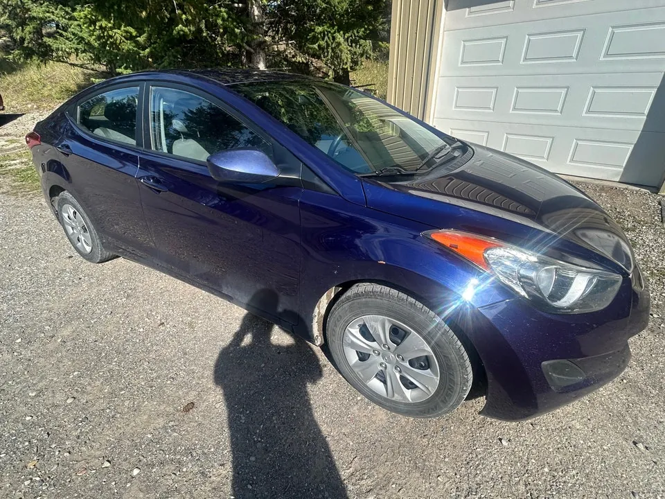 Hyundai Elantra 2013 photo 5