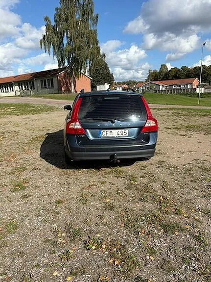 Volvo V70 2008 photo 4