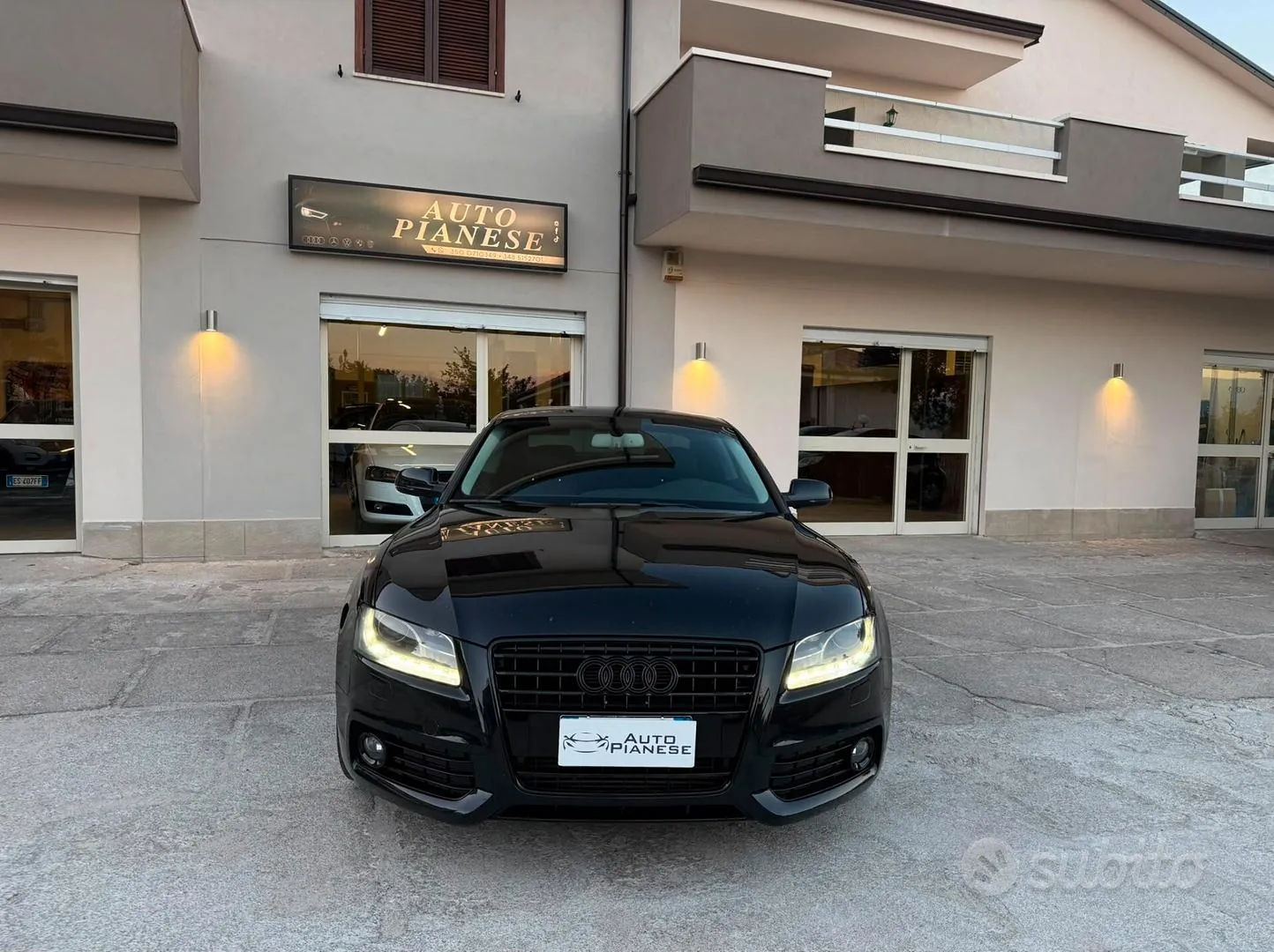 Audi A5 2011 photo 2