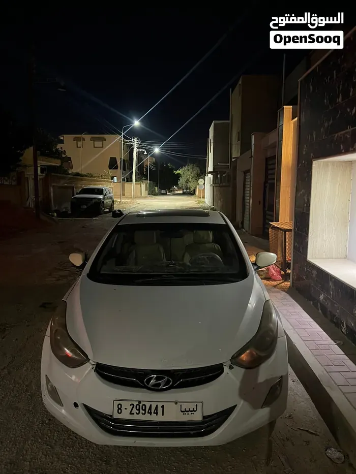 Hyundai Elantra 2012 photo 2