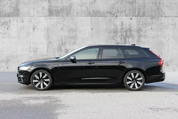 Volvo V90 2025 photo 4