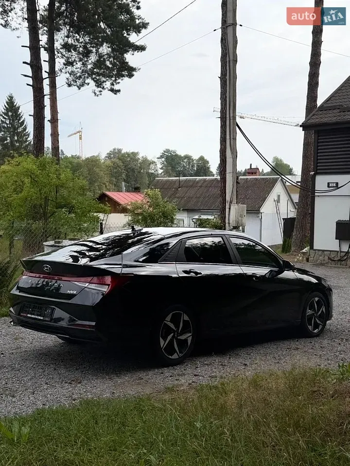 Hyundai Elantra 2023 photo 4