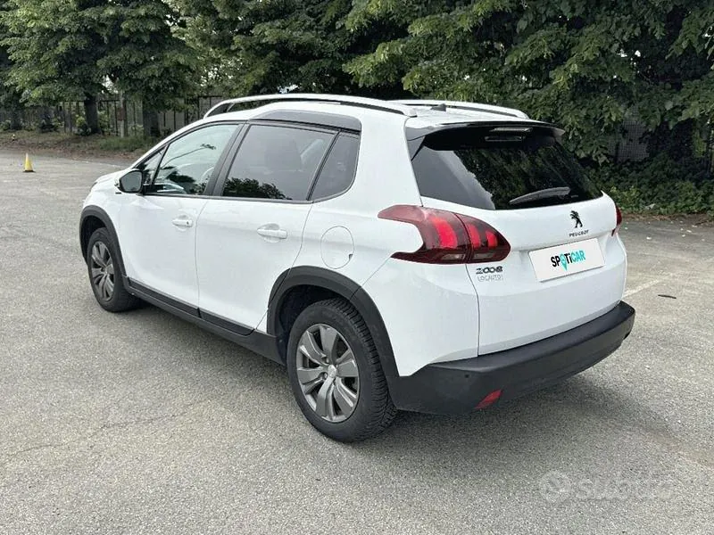 Peugeot 2008 2019 photo 3