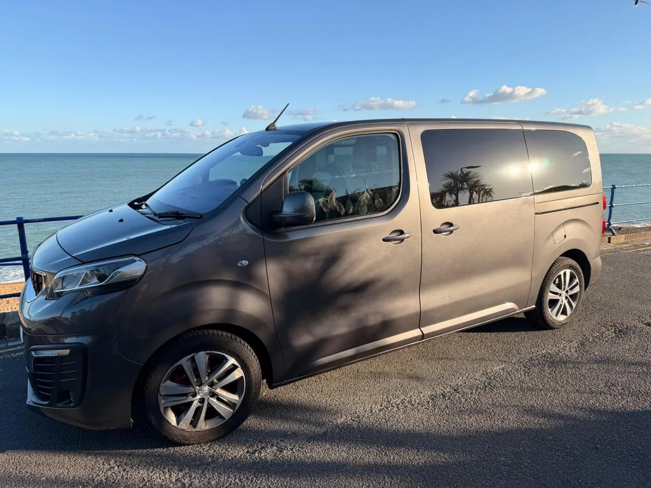 Peugeot Traveller