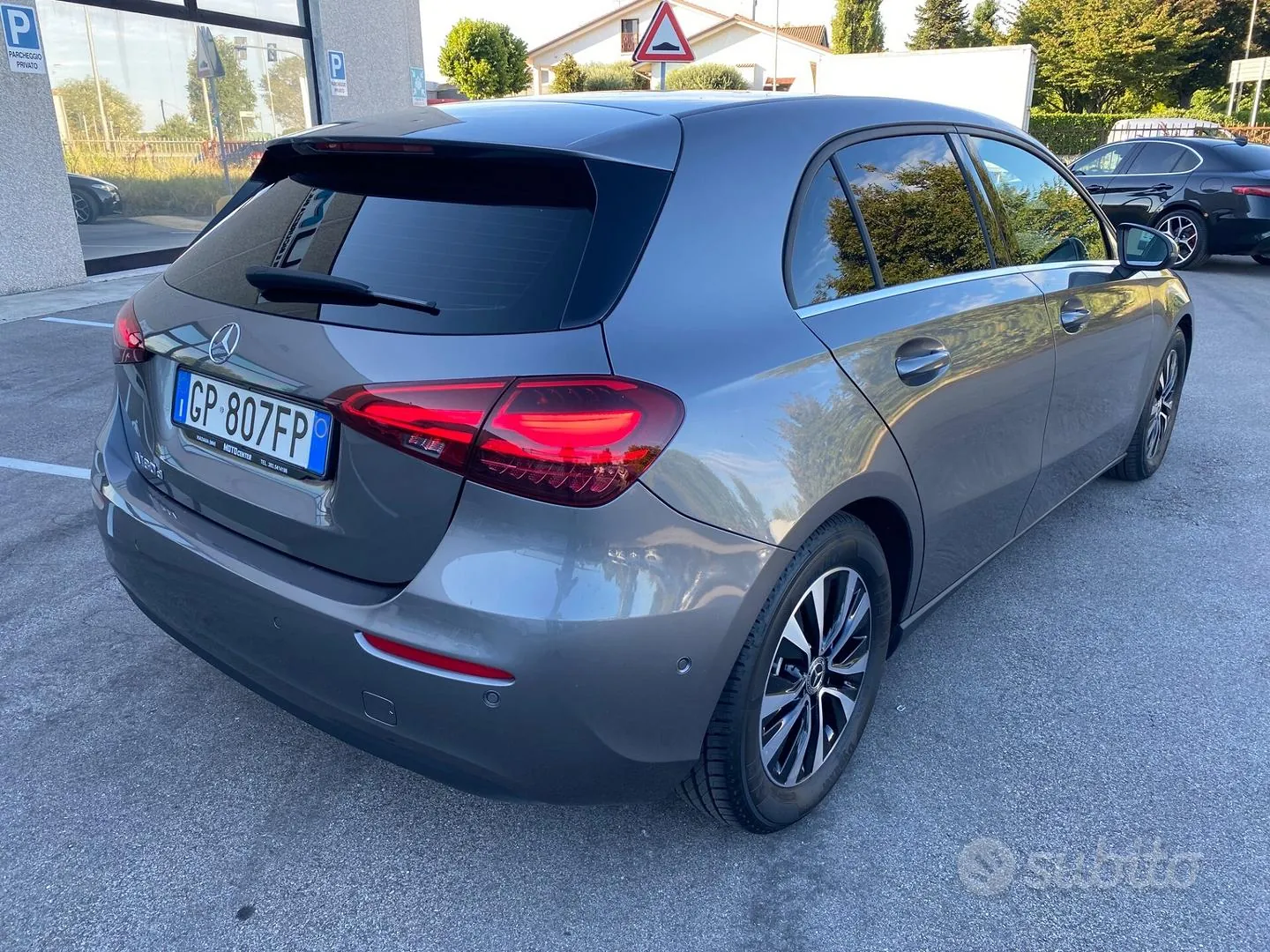 Mercedes-Benz A 180D 2023 photo 4