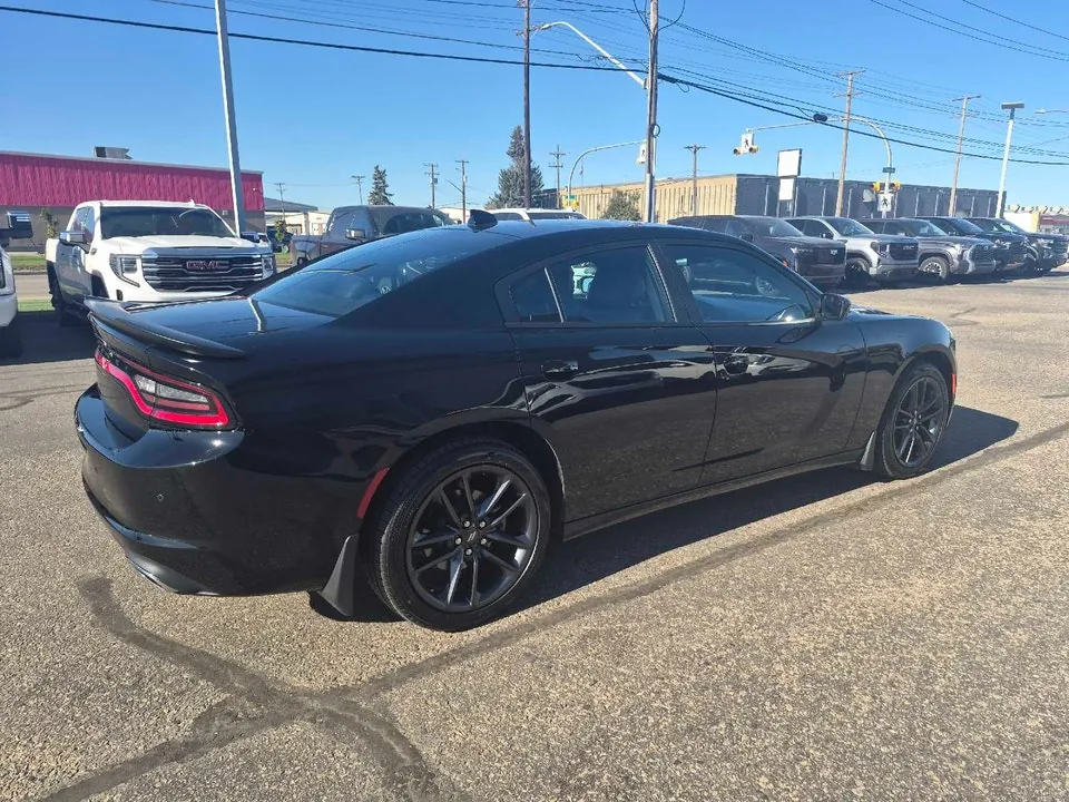 Dodge Charger 2023 photo 2