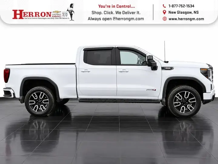 GMC Sierra 1500 2026 photo 2
