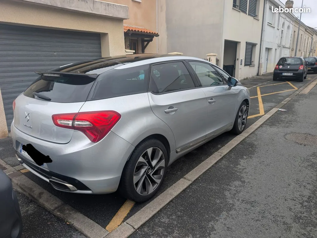Citroen Ds5 2013 photo 2