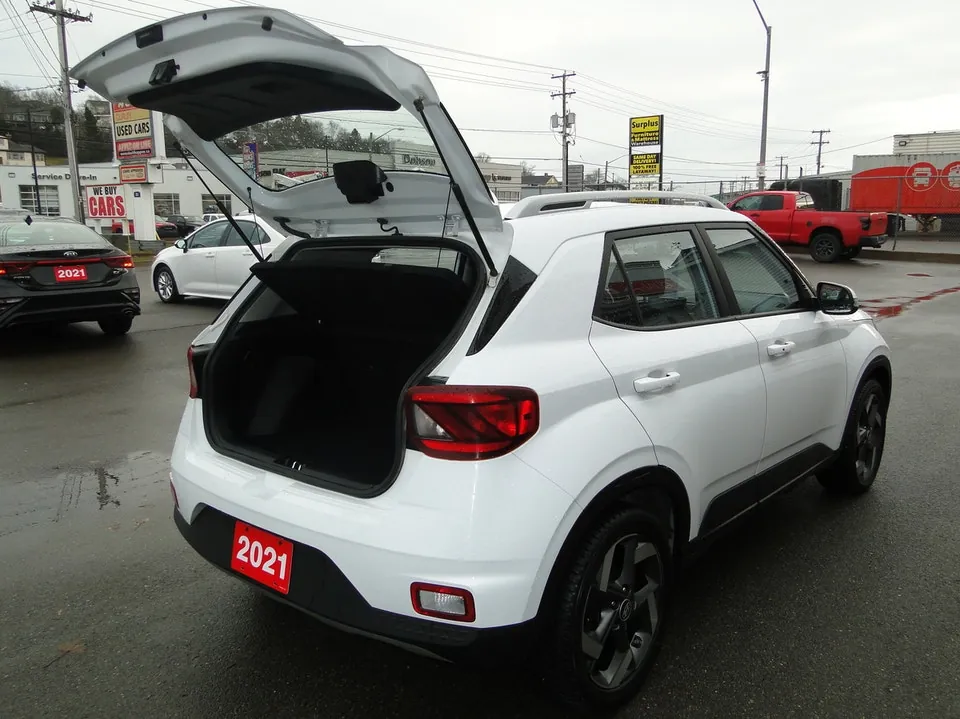Hyundai Venue 2021 photo 3