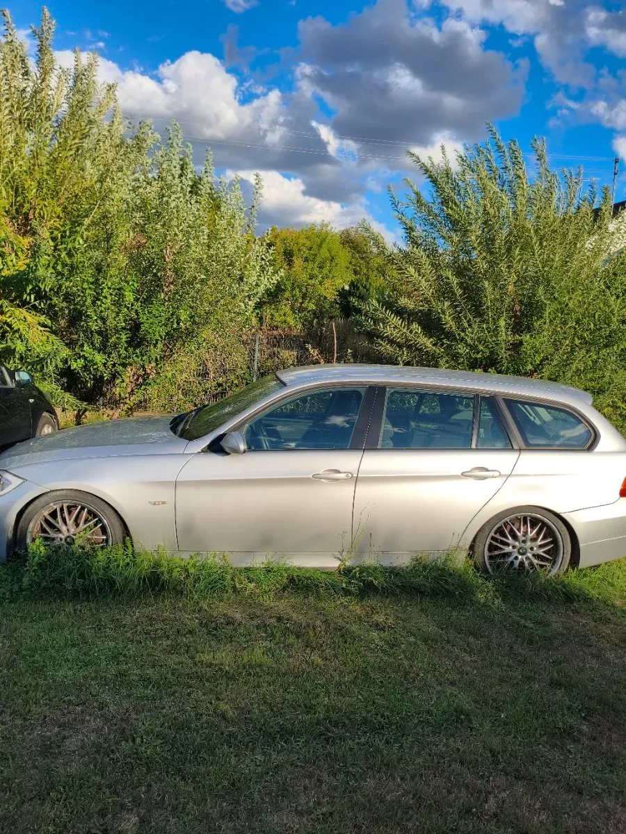 BMW 3 Series 2006 photo 2